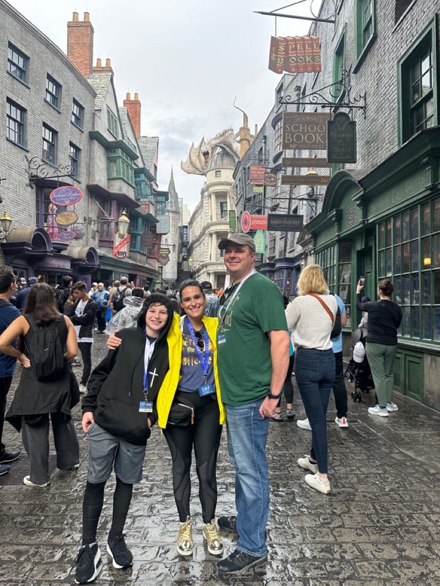 Family in Diagon Alley at Universal Studios Florida